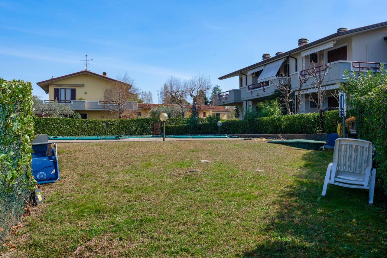 Azzurra Suite - Monolocale Con Piscina E Wifi Sirmione Exterior foto